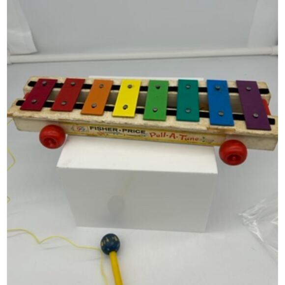 Vtg 1964-1978 Fisher Price Pull-a-Tune Xylophone with Mallet, Musical Pull Toy - Picture 1 of 5